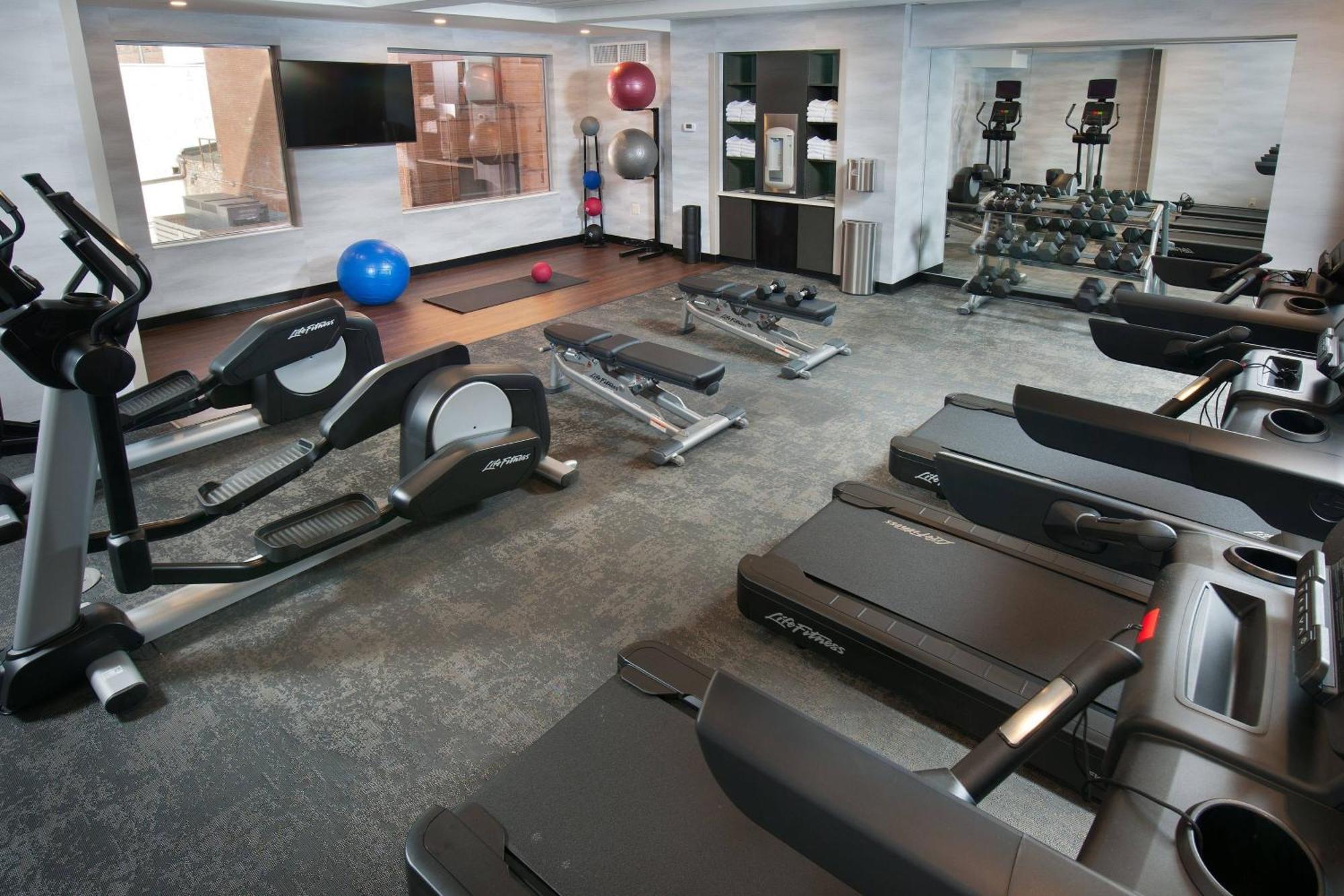 Fairfield By Marriott Pittsburgh Downtown Ξενοδοχείο Εξωτερικό φωτογραφία